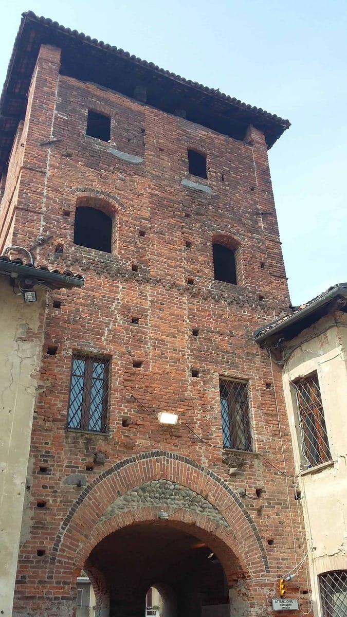 Ricetto di Candelo, un affascinante borgo medievale in Piemonte