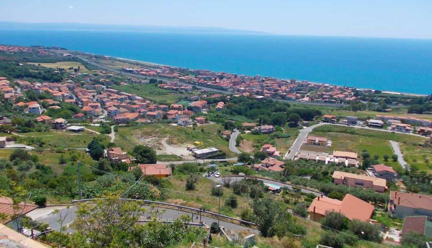 Enzo Siciliano e Falerna, bellezze di ‘Diamante’