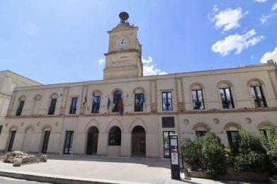 Bernalda-palazzo-comunale
