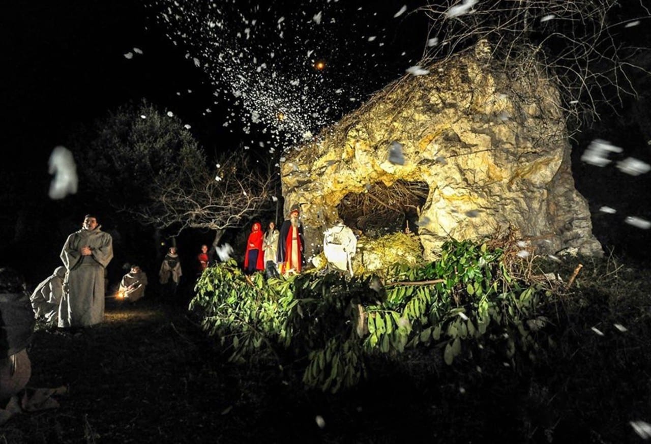Il borgo di Greccio, che ogni anno ritorna al 1223