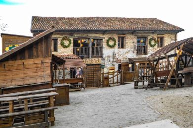 Locanda-del-castello-di-Zumelle-REDMASON