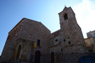San-Marco-dAlunzio-Chiesa-San-Basilio-TravelNerd
