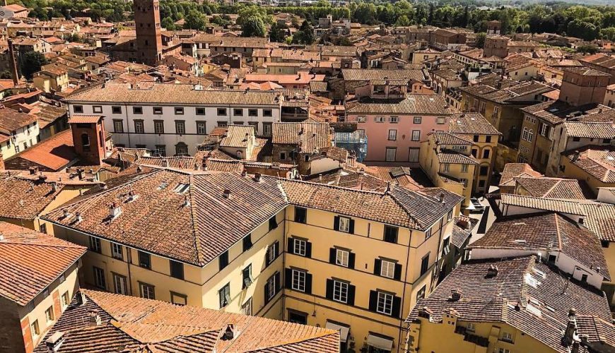 Tra le mura del cuore antico di Lucca