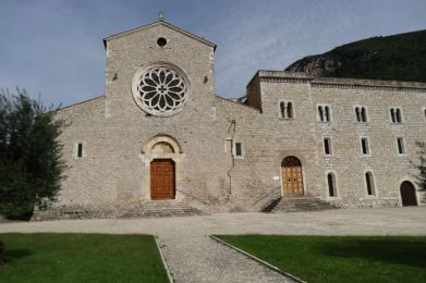 Abbazia di Valvisciolo