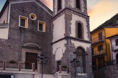 Chiesa-parrocchiale-S.-Cuore-S.-Michele-Arcangelo-esterno