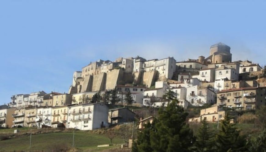 Potenza: gita ai borghi di Acerenza e Venosa
