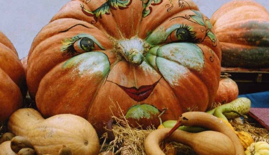 La zucca d’oro di Venzone: storia di una beffa trasformata in ricorrenza