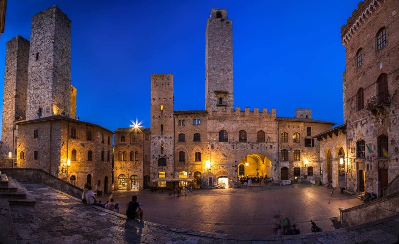 Creare la perfetta proposta di fuga romantica in Italia