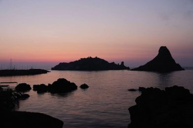 Aci-Trezza-Isole-dei-Ciclopi
