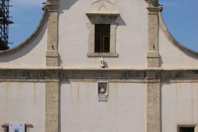 Chiesa-di-S-Maria-Esther-Acquaviva-Collecroce-BERNARD-GRILLET