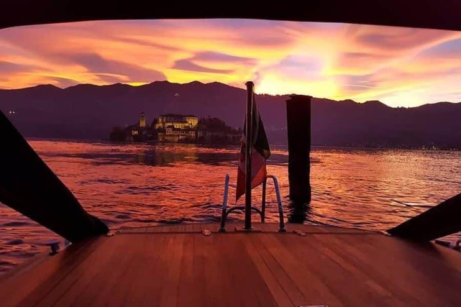 Crociera romantica serale sul lago d’Orta