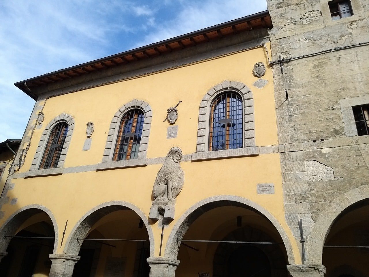 Palazzo del Podestà e il centro storico di Galeata