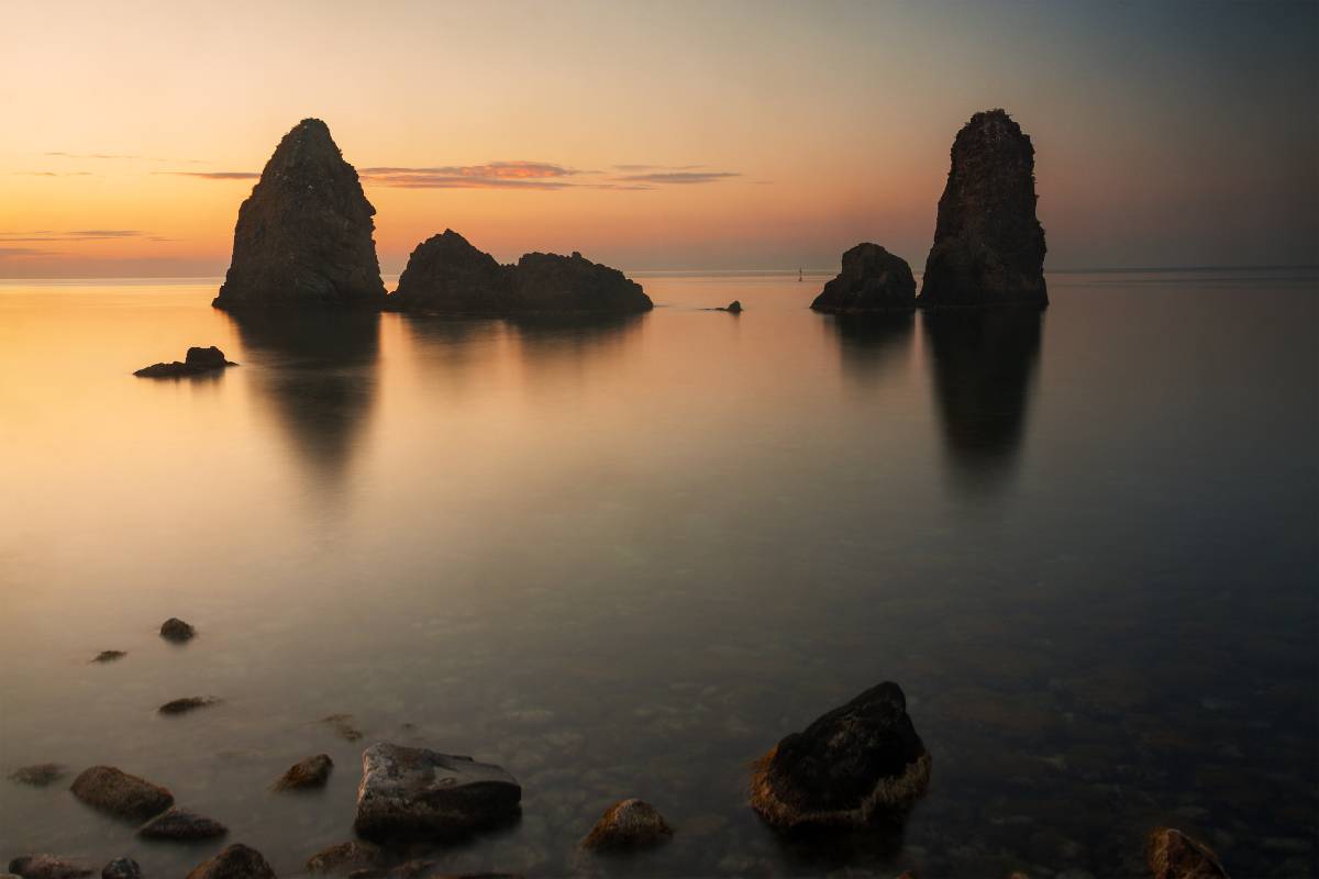 Faraglioni di Aci Trezza
