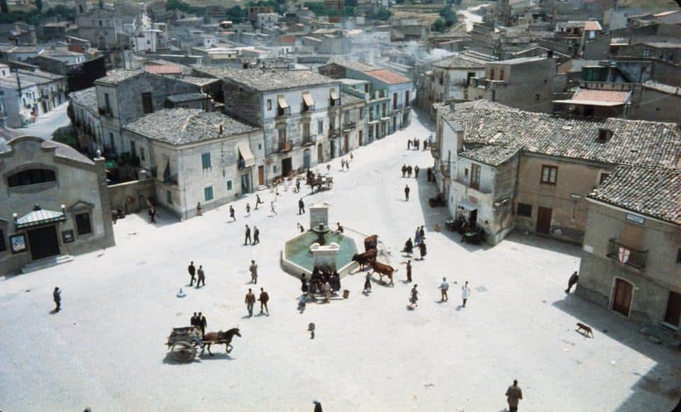 Nuovo Cinema Paradiso, Palazzo Adriano