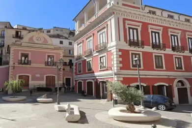 Piazza-del-Popolo-Corigliano_19_11zon