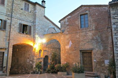 Centro-storico-di-Bibbona-foto-di-Matteo-Bimonte