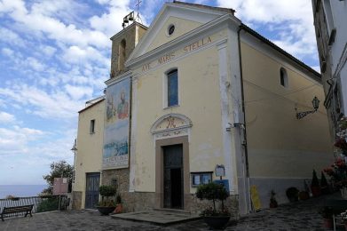 Chiesa Madonna di Costantinopoli, Agropoli – Depositphotos