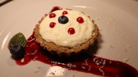 Crostata con mousse al Pecorino Crotonese