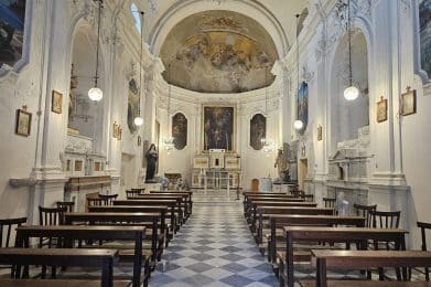 Interno-Chiesa-San-Giuseppe