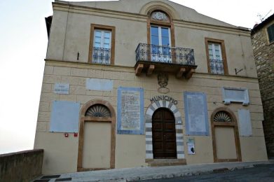 Municipio di Bibbona – foto di Matteo Bimonte