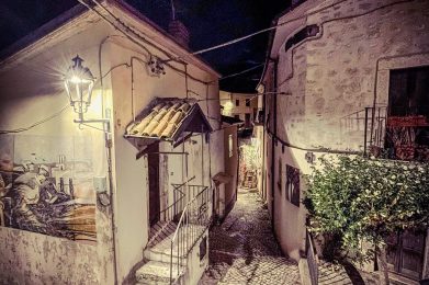 Scontrone-di-sera