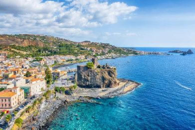 Aci Castello