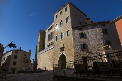Castello-Soardo-Bembo-Ph.-Elena-Maniero-flickr