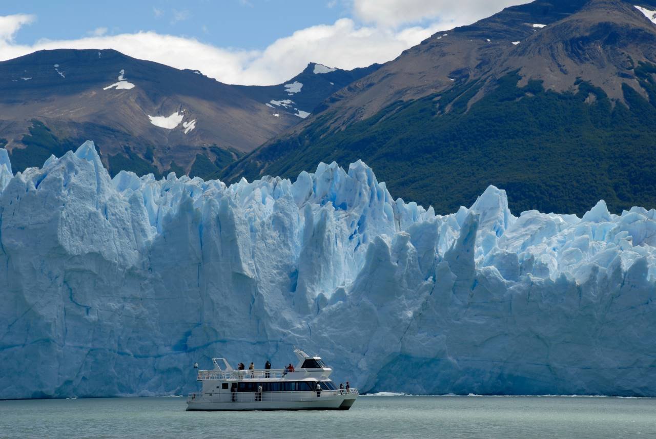 Turismo fuori rotta: Dove l’acqua diventa magia